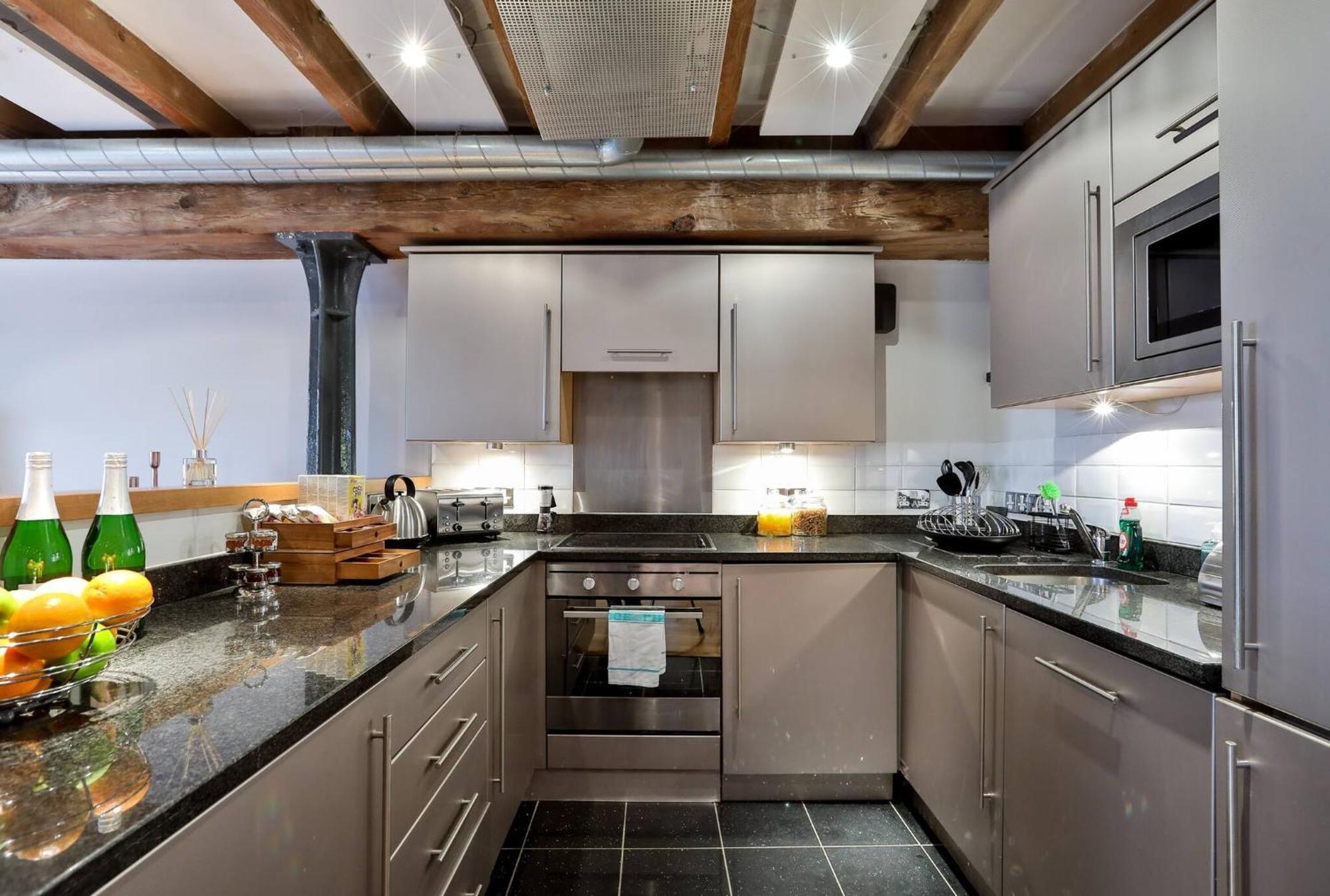 Wild Roses Serviced Apartments - Excel Warehouse 1 London Exteriör bild